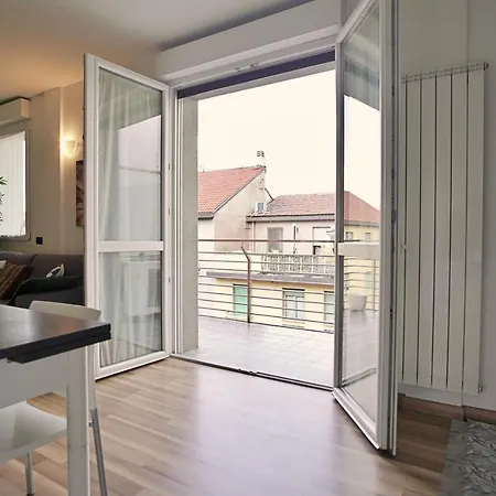 Rentopolis - Palazzo Candiani Apartment