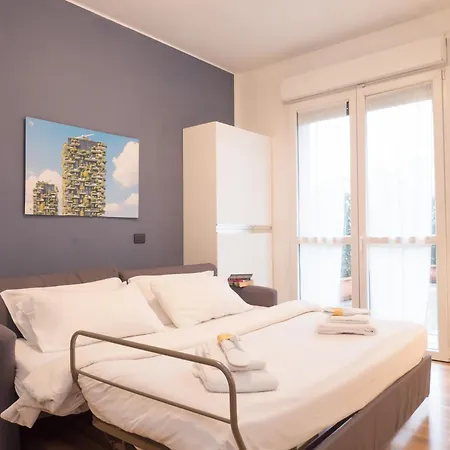 Apartment Rentopolis - Palazzo Candiani *