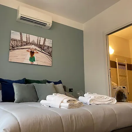 Apartment Rentopolis - Palazzo Candiani Milan