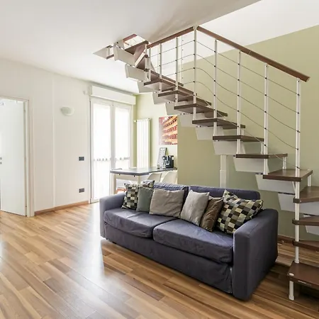 Rentopolis - Palazzo Candiani Apartmán *